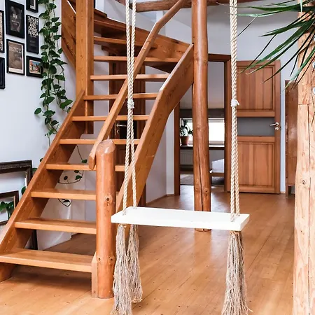 White Loft In Center With 2 King Size Beds Riga