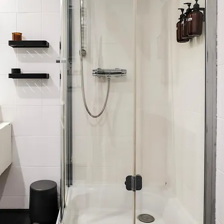 Apartment White Loft In Center With 2 King Size Beds *