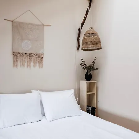 White Loft In Center With 2 King Size Beds Riga