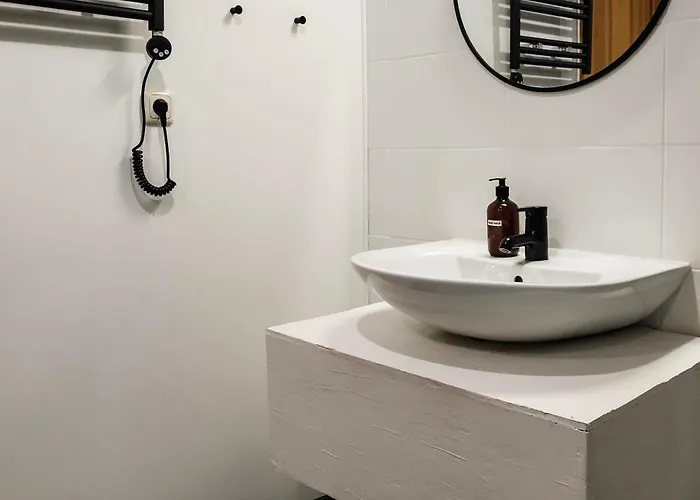 Dzīvoklis White Loft In Center With 2 King Size Beds *