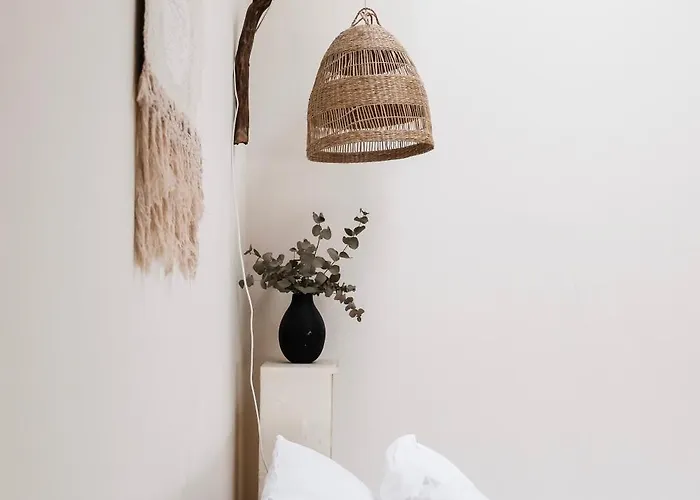 White Loft In Center With 2 King Size Beds * Riga