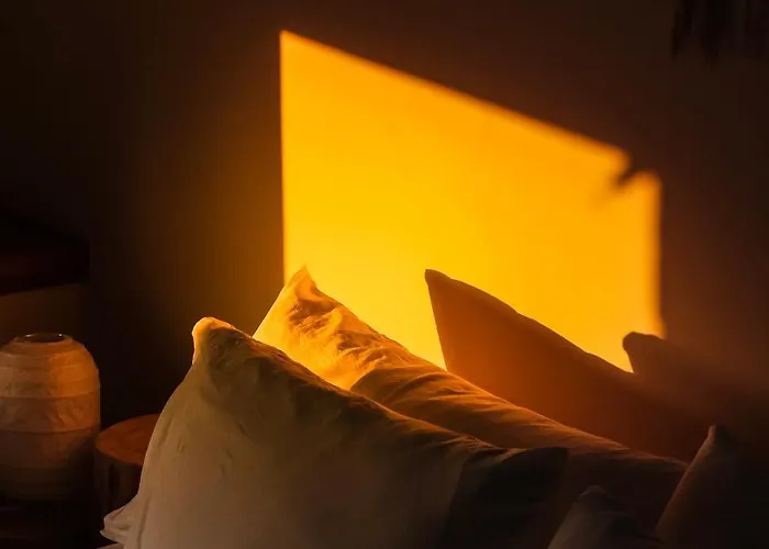 White Loft In Center With 2 King Size Beds Dzīvoklis