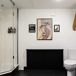 White Loft In Center With 2 King Size Beds Riga