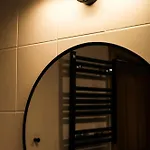 White Loft In Center With 2 King Size Beds