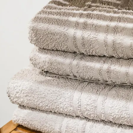 White Loft In Center With 2 King Size Beds * 里加